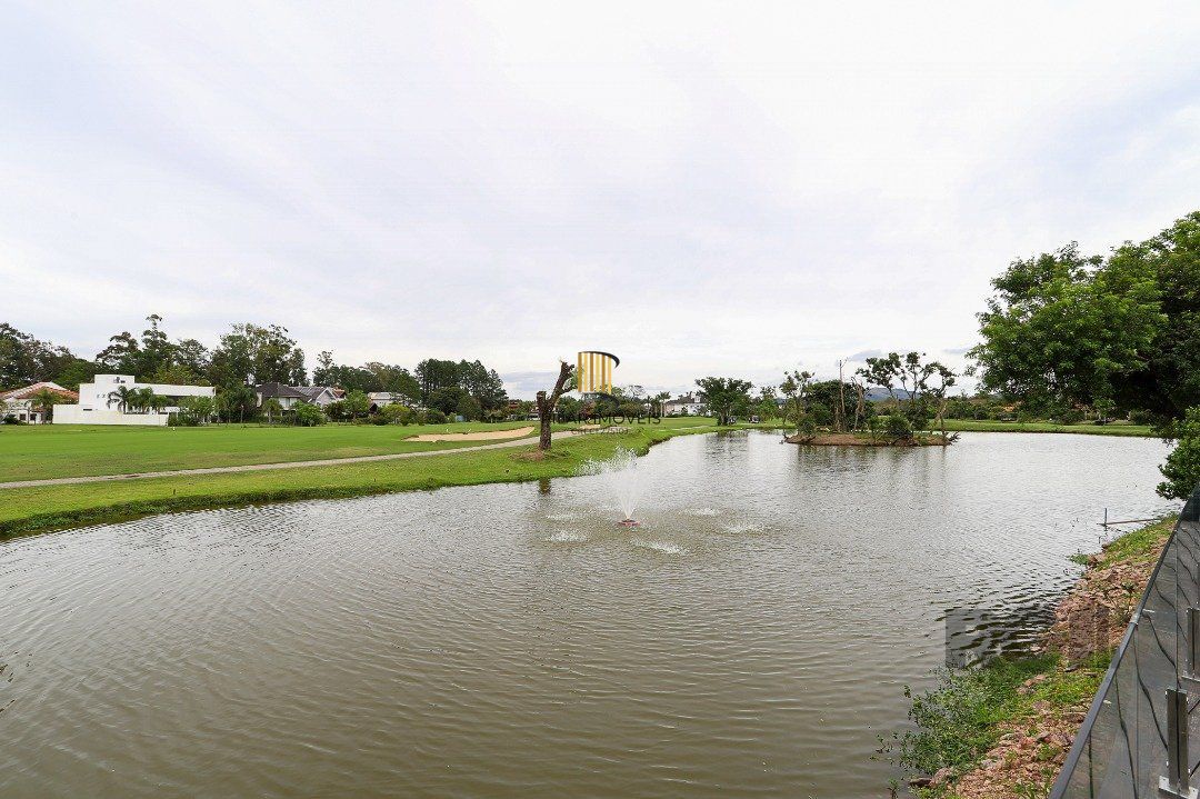 Casa de Condomínio 4 dormitórios no bairro Belém Novo