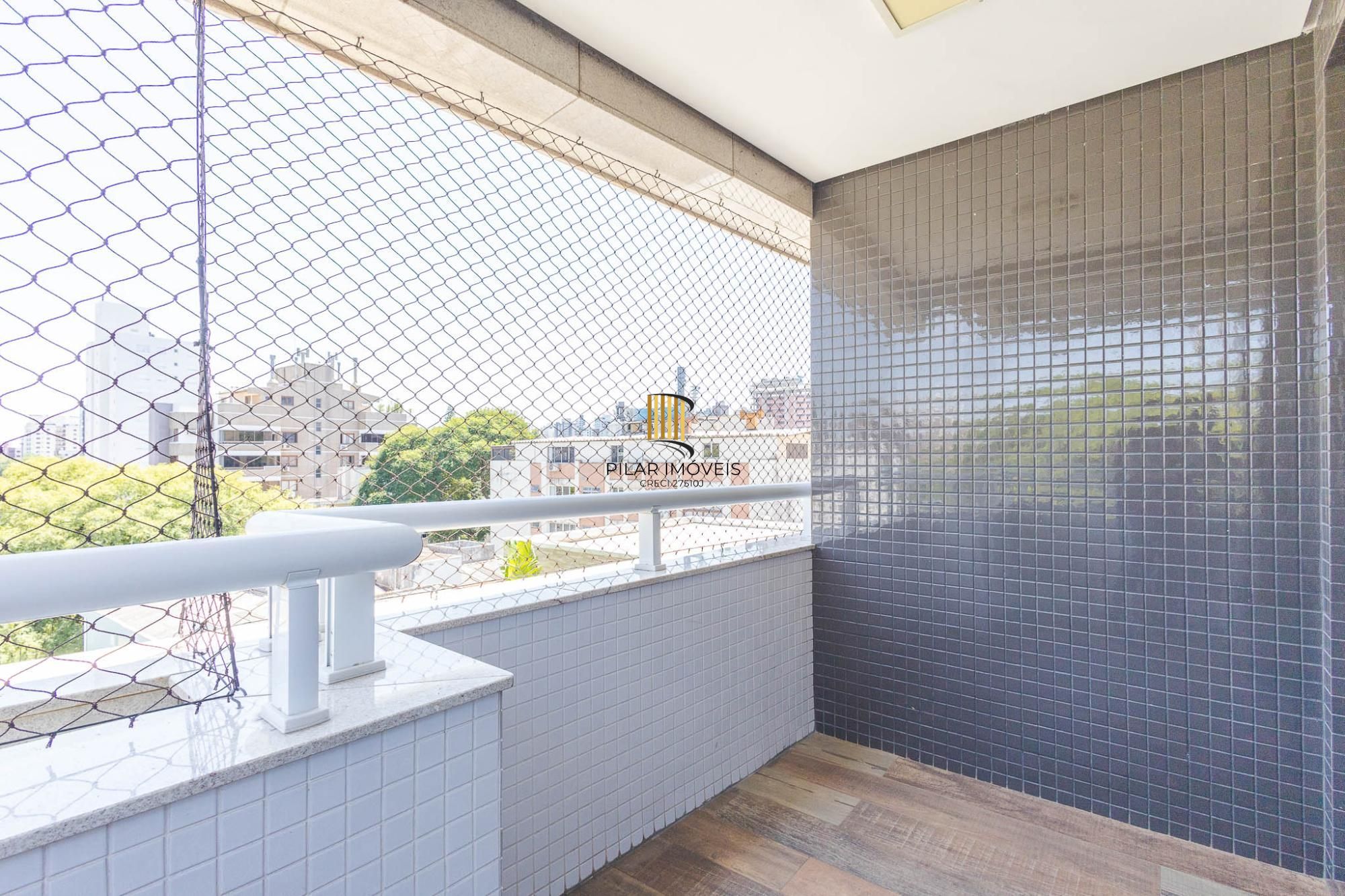 Apartamento 2 dormitórios no Petrópolis