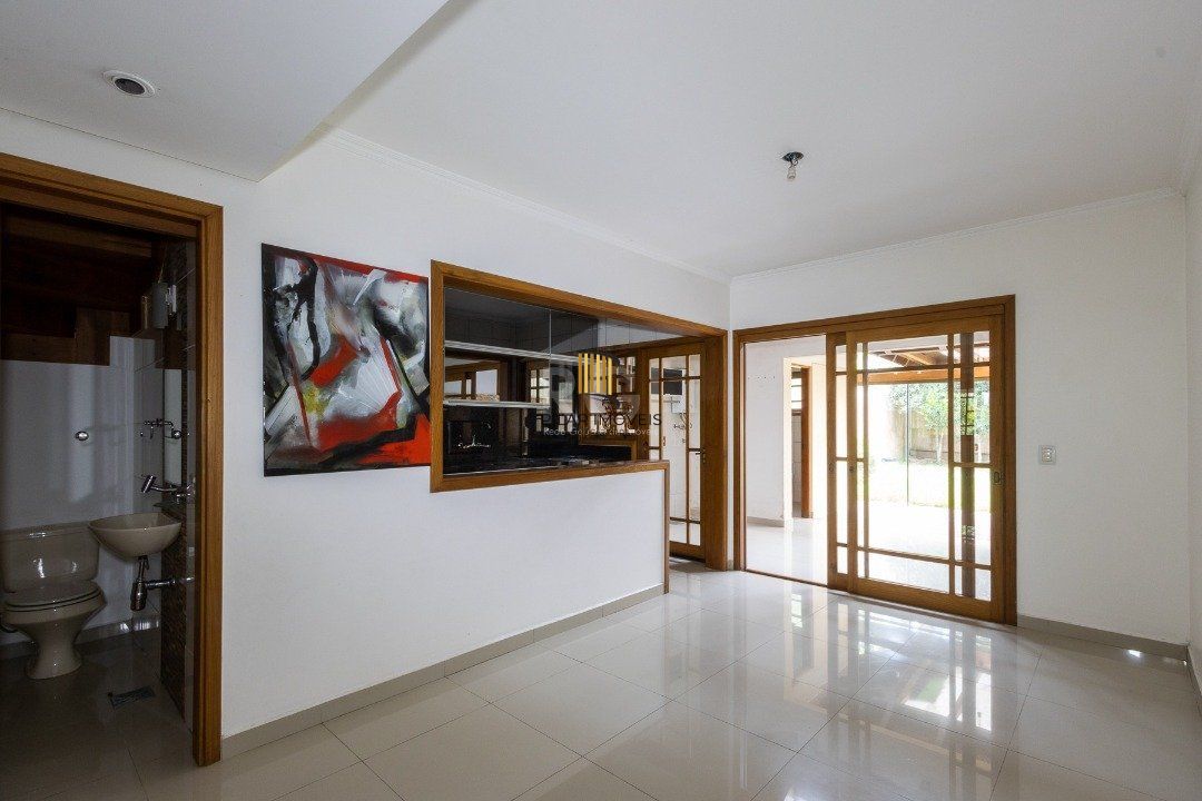 Casa para Venda - 181.99m², 3 dormitórios, sendo 1 suites, 2 vagas - Jardim Isabel
