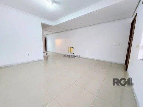 Casa 2 dormitórios no bairro Hípica