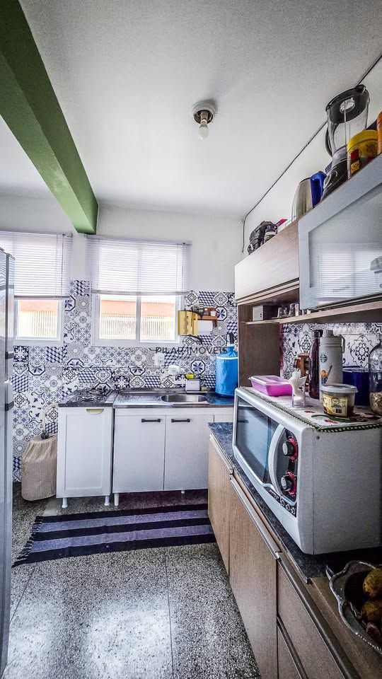 Apartamento com 1 dormitório no condomínio Pereira Neto