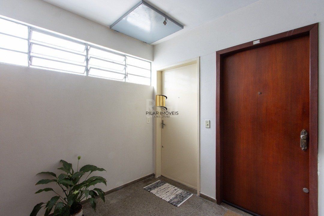 Apartamento 2 dormitórios no bairro Camaquã