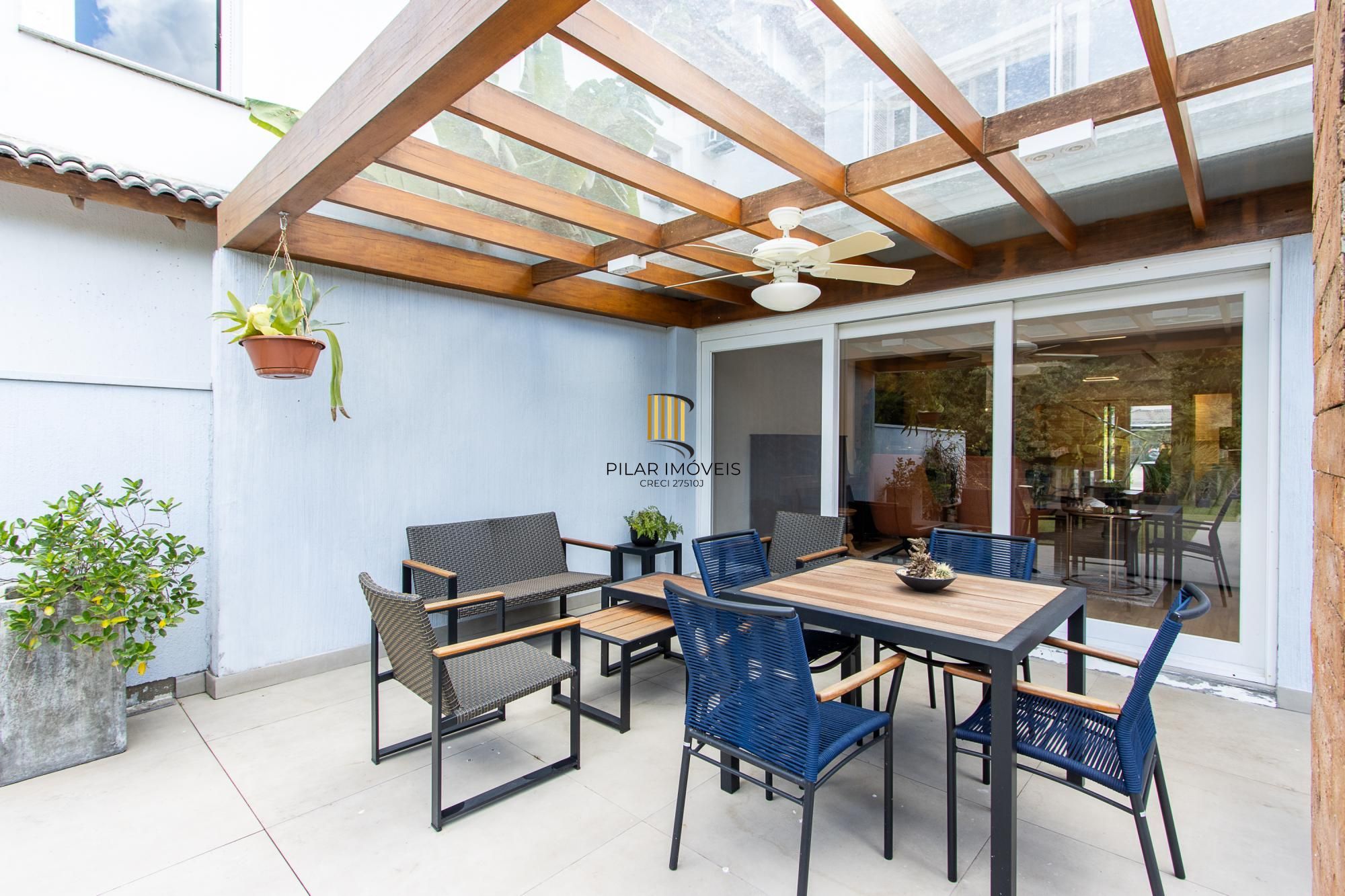 Casa no Condominio Terra Ville, com 3 quartos, piscina aquecida, espera elevador