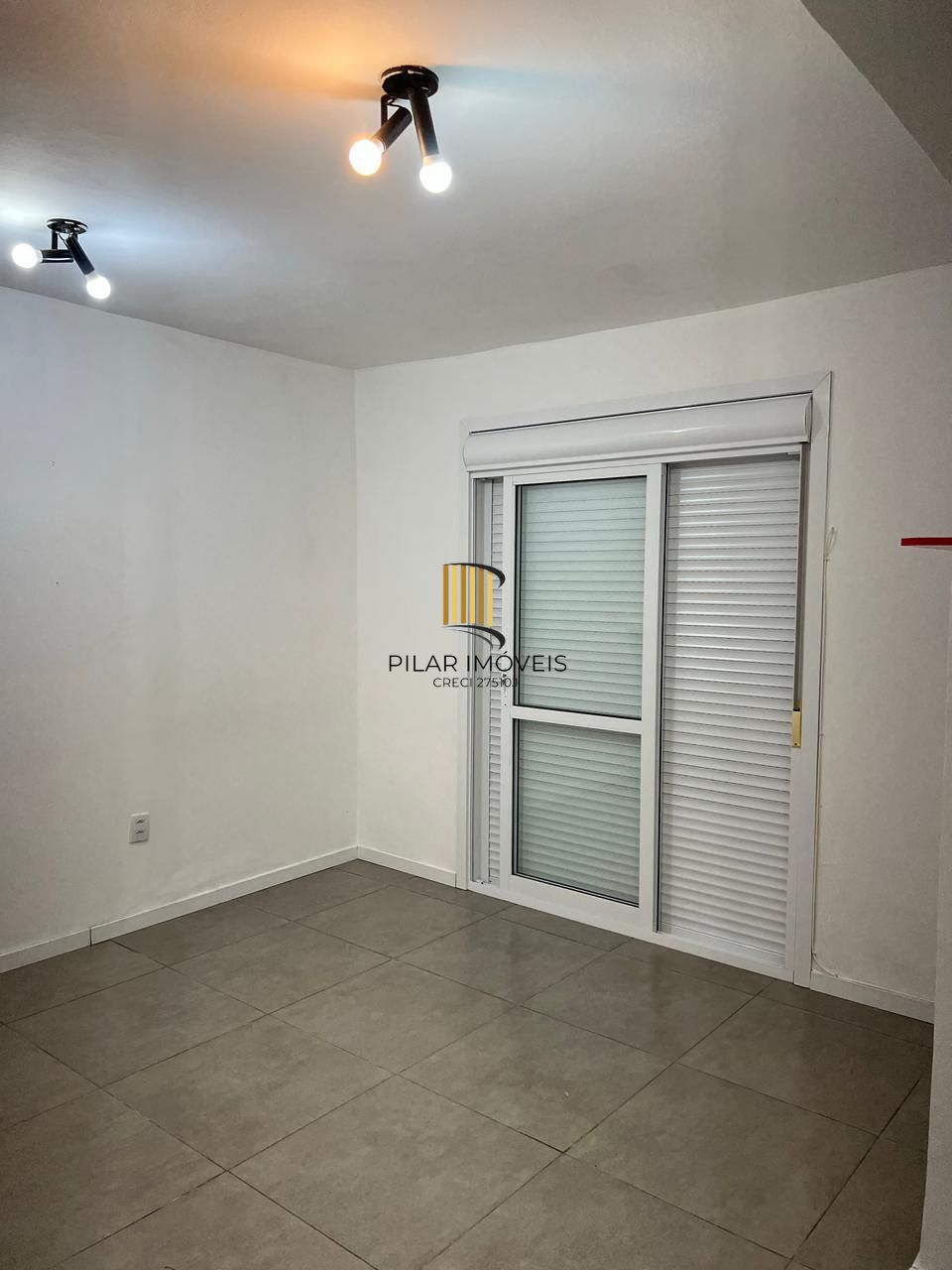 OPORTUNIDADE NO CENTRO HISTÓRICO - APARTAMENTO REFORMADO!