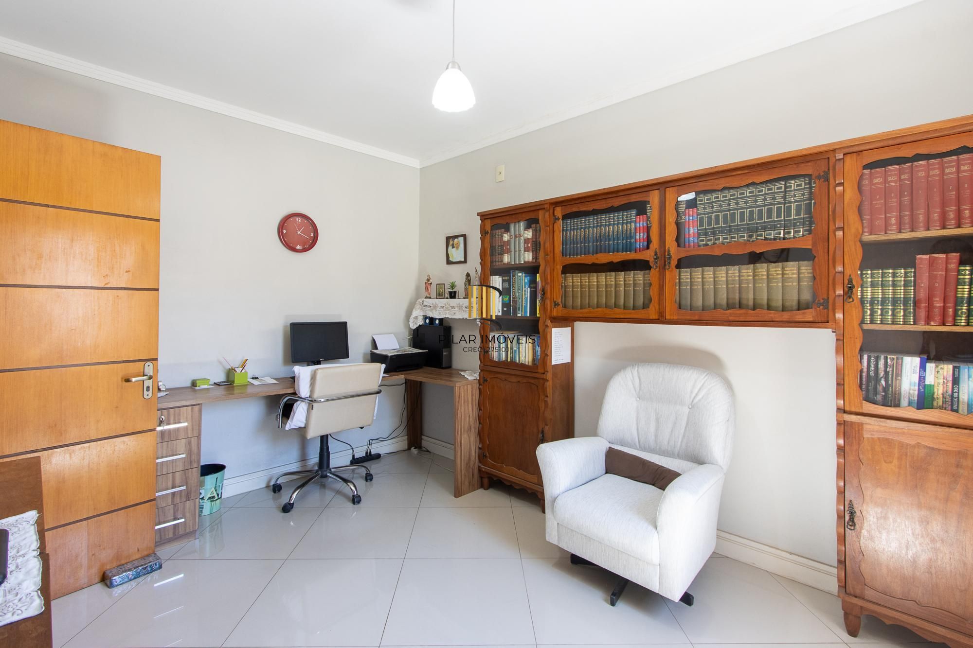 Casa Condominio  - 197m² de aréa nprivativa, 03 dormitórios 01 suites, 02 vagas - Tristeza