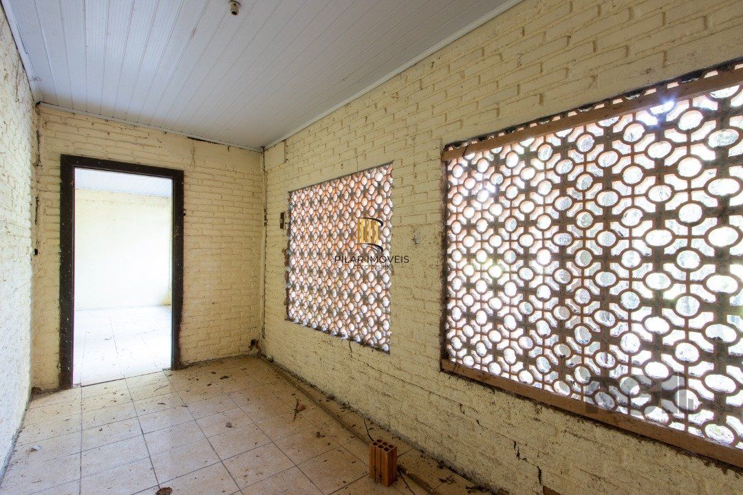 Casa 3 dormitórios no bairro Belém Novo