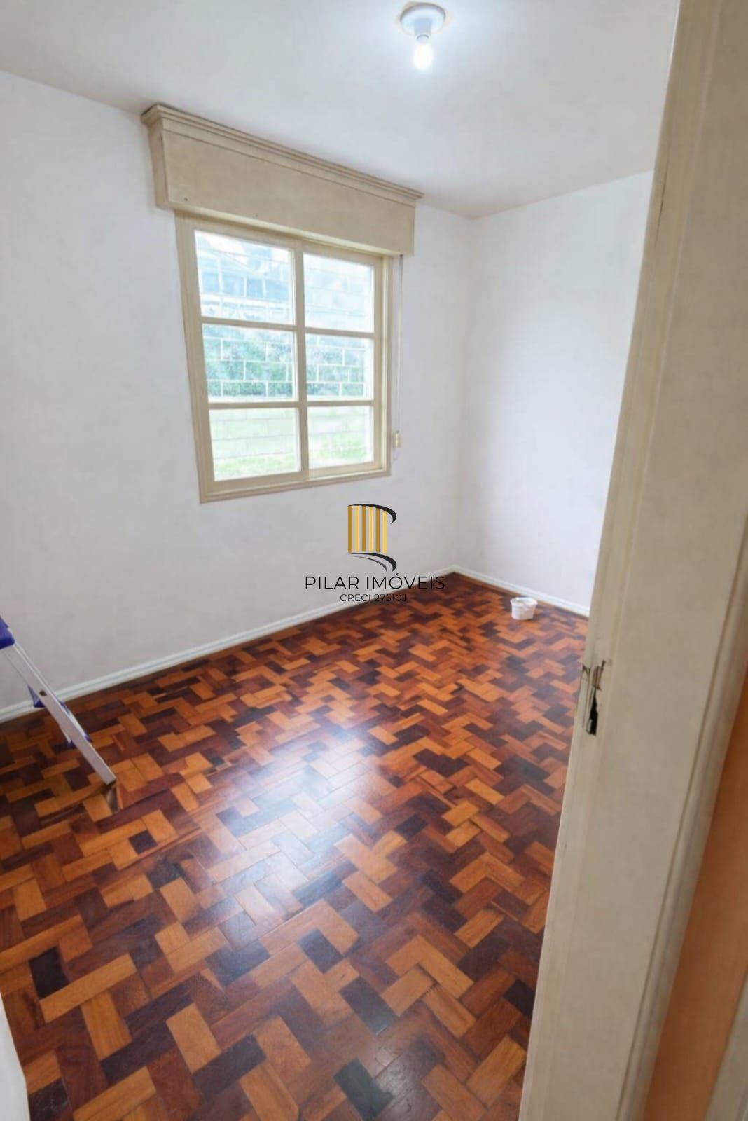 Apartamento 2 Quartos com Vaga no Cristal
