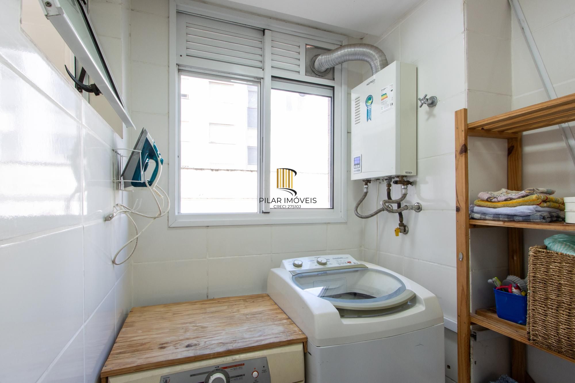 Apartamento 2 dormitórios no bairro Cristal