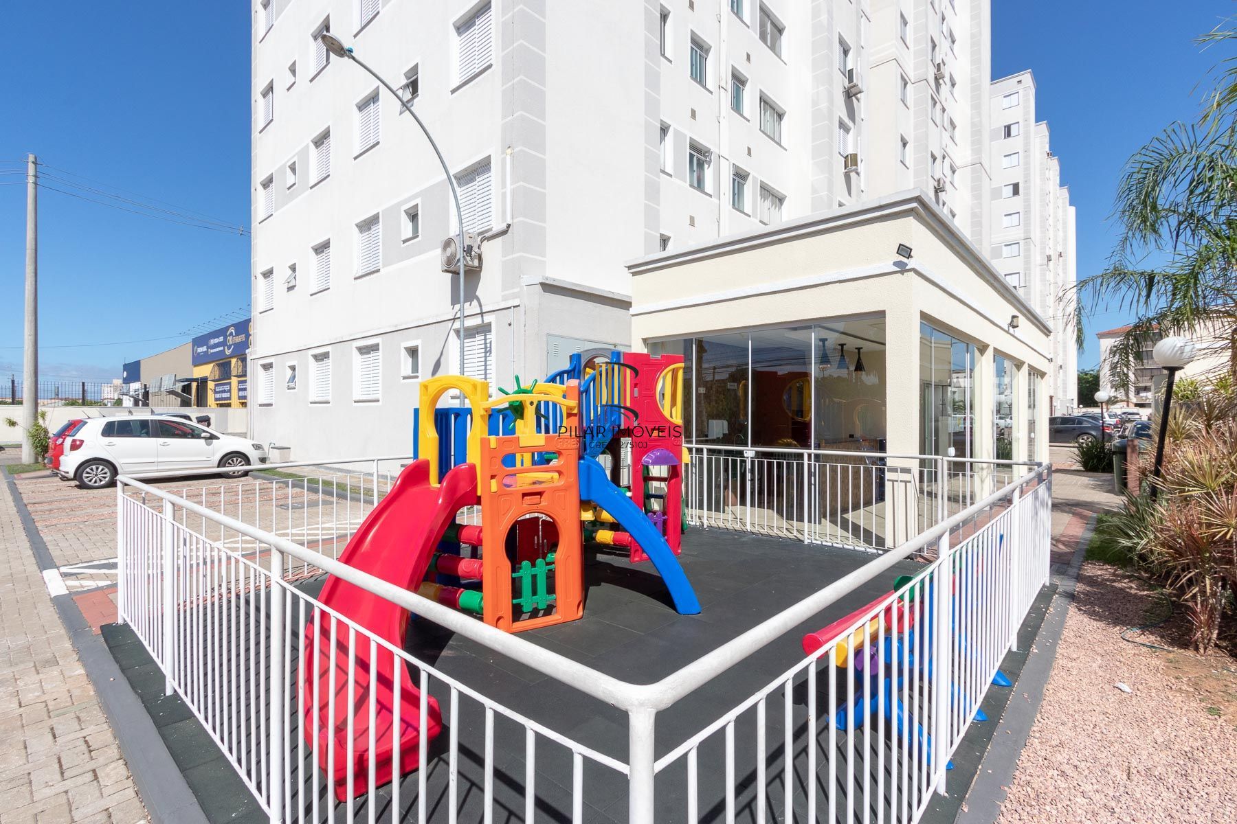 Apartamento 2 dormitórios no bairro Humaitá