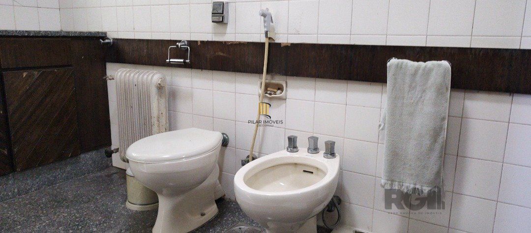 Casa com 4 quartos, suite, piscina, amplo terreno - Bairro Sétimo Céu