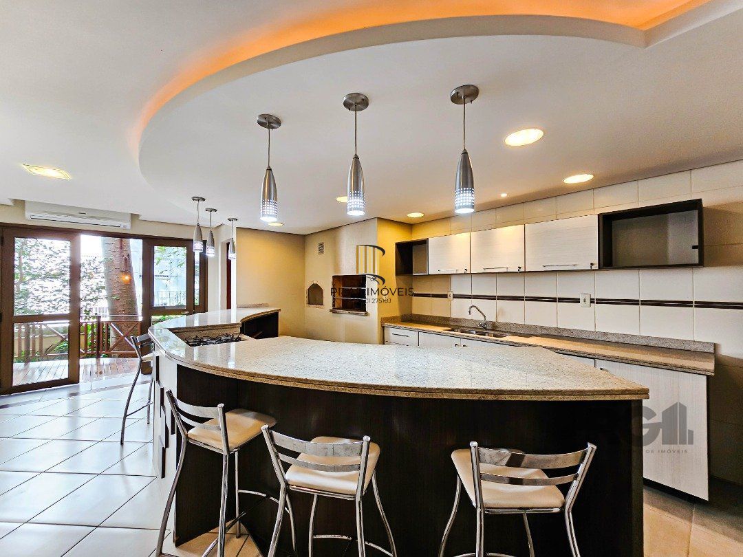 BELÍSSIMO APTO 4 SUÍTES DE 158M²