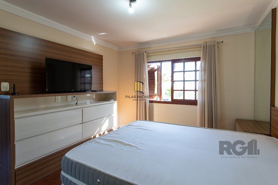 Casa 3 dormitórios no bairro Vila Nova
