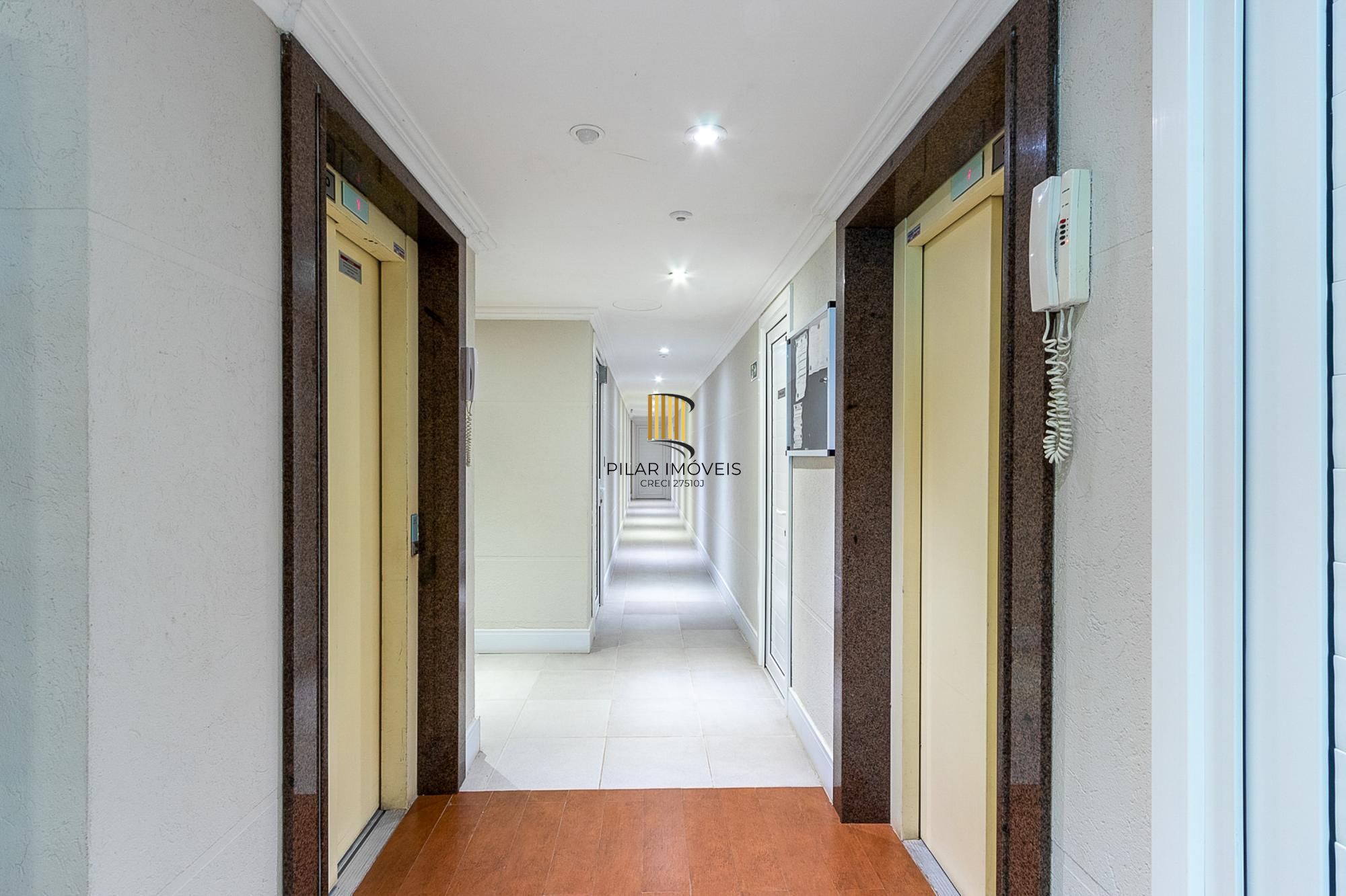 **Apartamento Mobiliado de 3 Quartos na Tristeza, Porto Alegre - Venda por R$ 595.000,00**