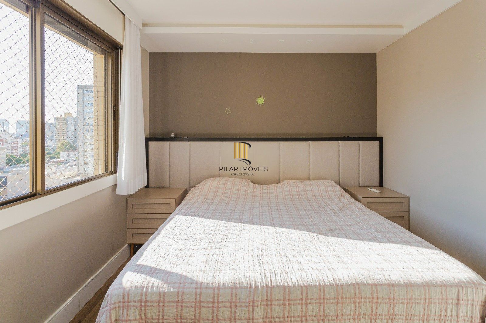 3 dormitórios, com 2 vagas no Life Square Menino Deus!