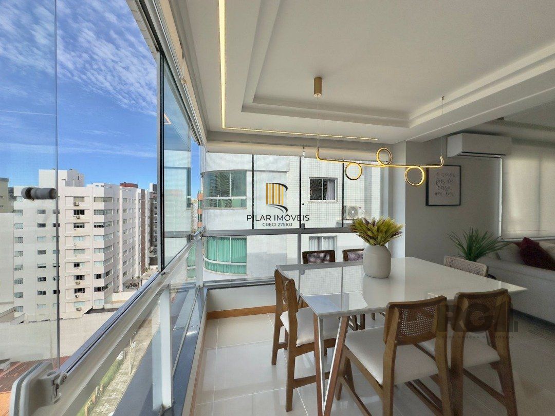 Apartamento 3 dormitórios no bairro Centro