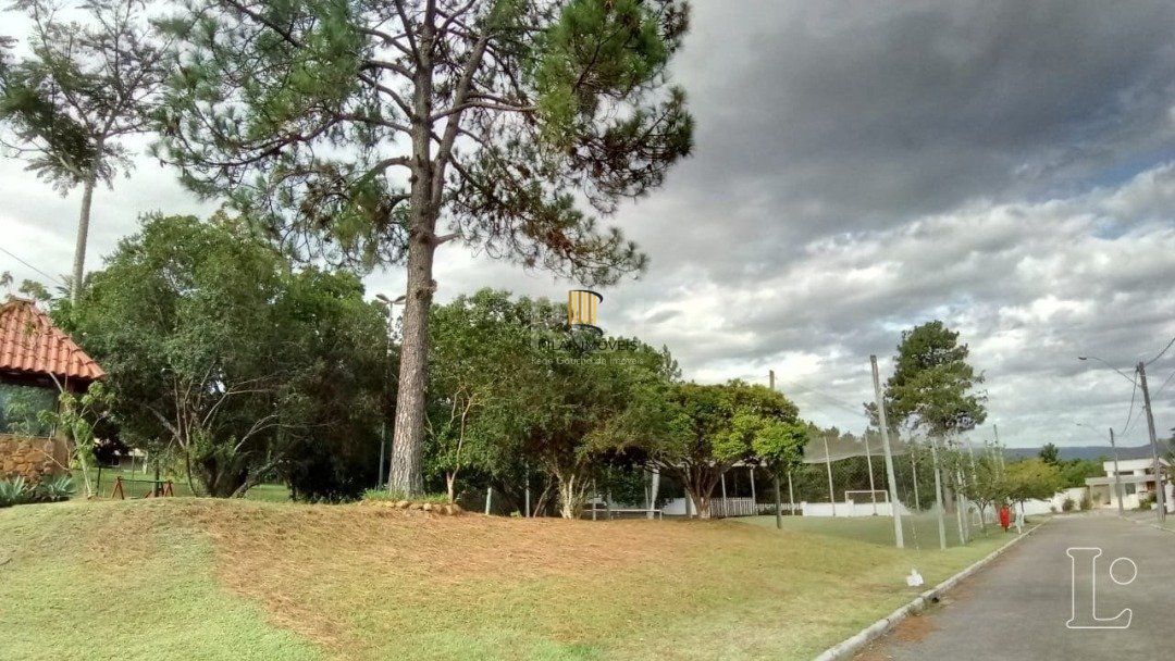 Casa para Venda - 179m², 3 dormitórios, sendo 1 suites, 5 vagas - Hípica
