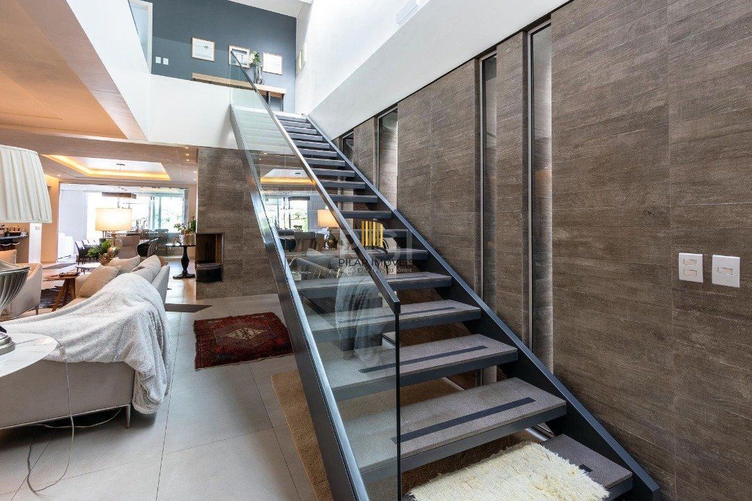Casa Condominio para Venda - 339.3m², 4 dormitórios, sendo 4 suites, 6 vagas - Terra Ville
