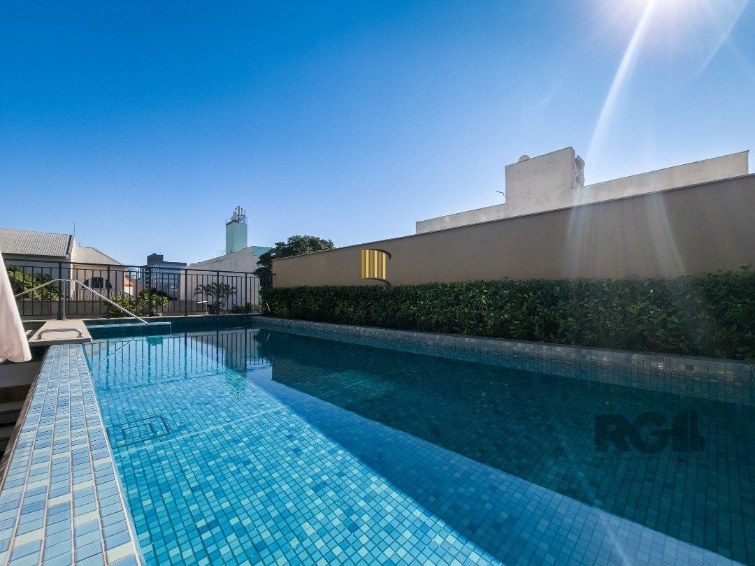 Apartamento para Venda - 71.76m², 2 dormitórios, sendo 1 suíte, 1 vaga - Azenha