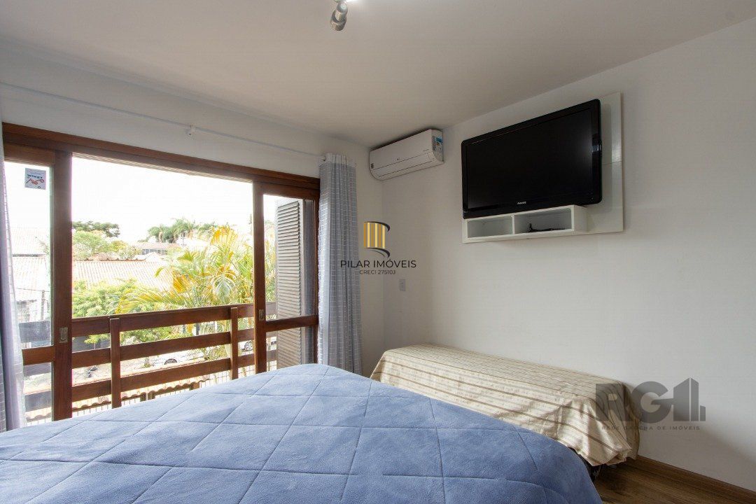 Casa ampla à venda em Santa Tereza - Porto Alegre