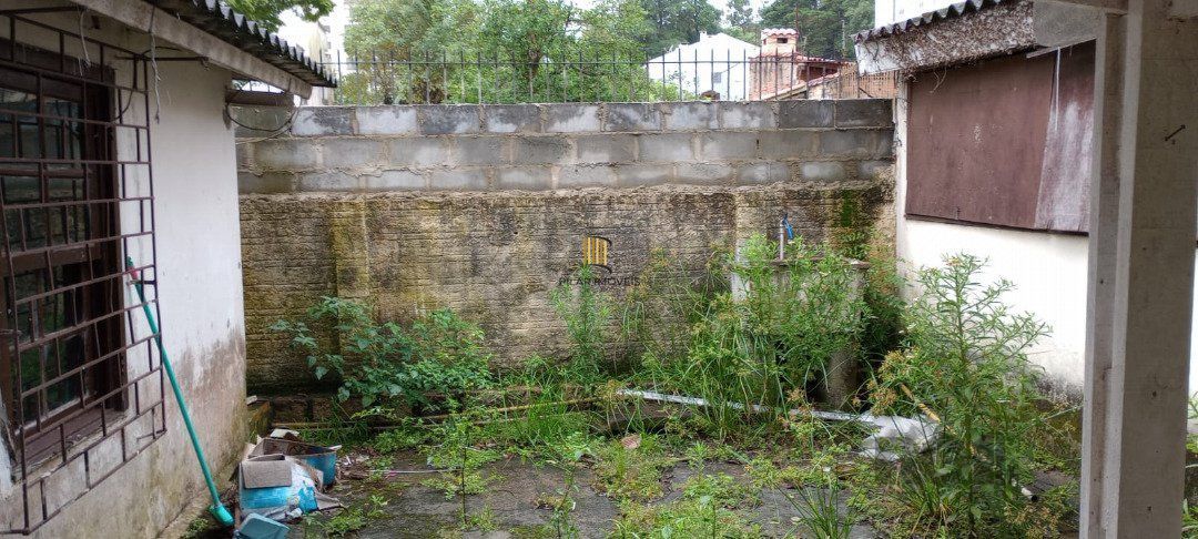 Casa 3 dormitórios no bairro Tristeza