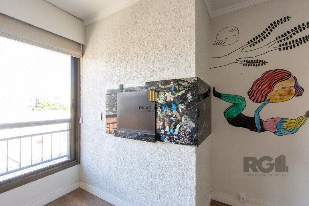 Apartamento de 3 dormitórios, sendo 1 suíte, 1 vaga de garagem, infra completa no bairro Tristeza