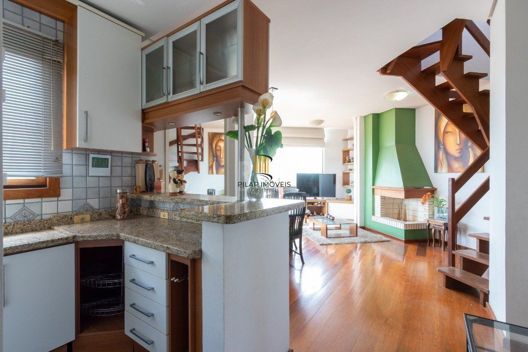 Cobertura para Venda - 157.05m², 2 dormitórios, 2 vagas - Tristeza