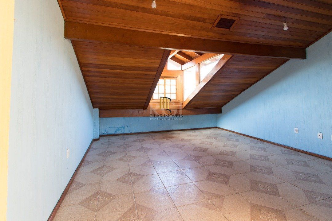 Casa para Venda - 204.75m², 3 dormitórios, sendo 1 suites, 3 vagas - Ipanema