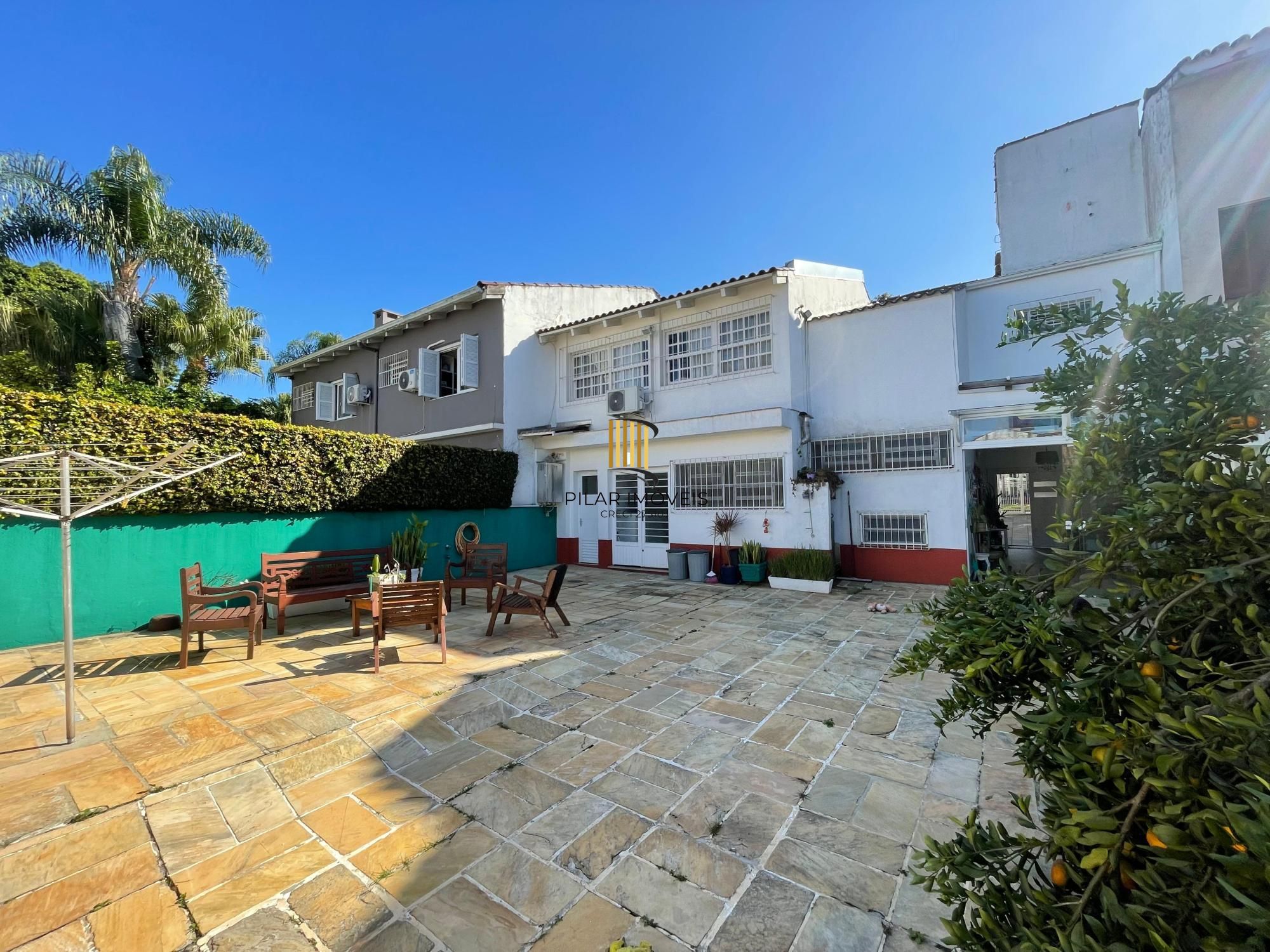 Casa para Venda - 325,72m², 4 dormitórios, sendo 1suites, 4 vagas - Jardim Isabel