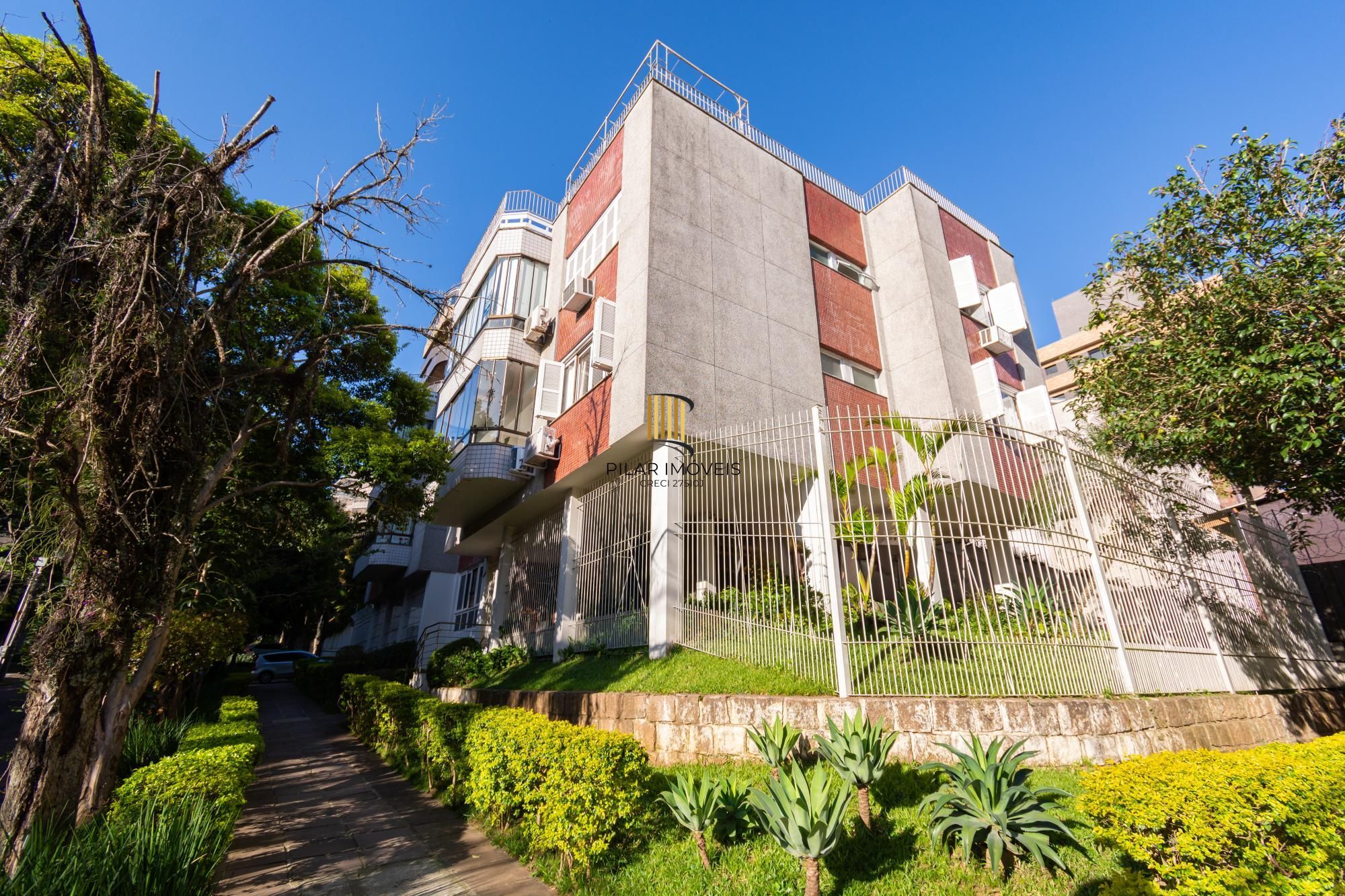 Apartamento com 3 Quartos à venda, 122m² - Petrópolis