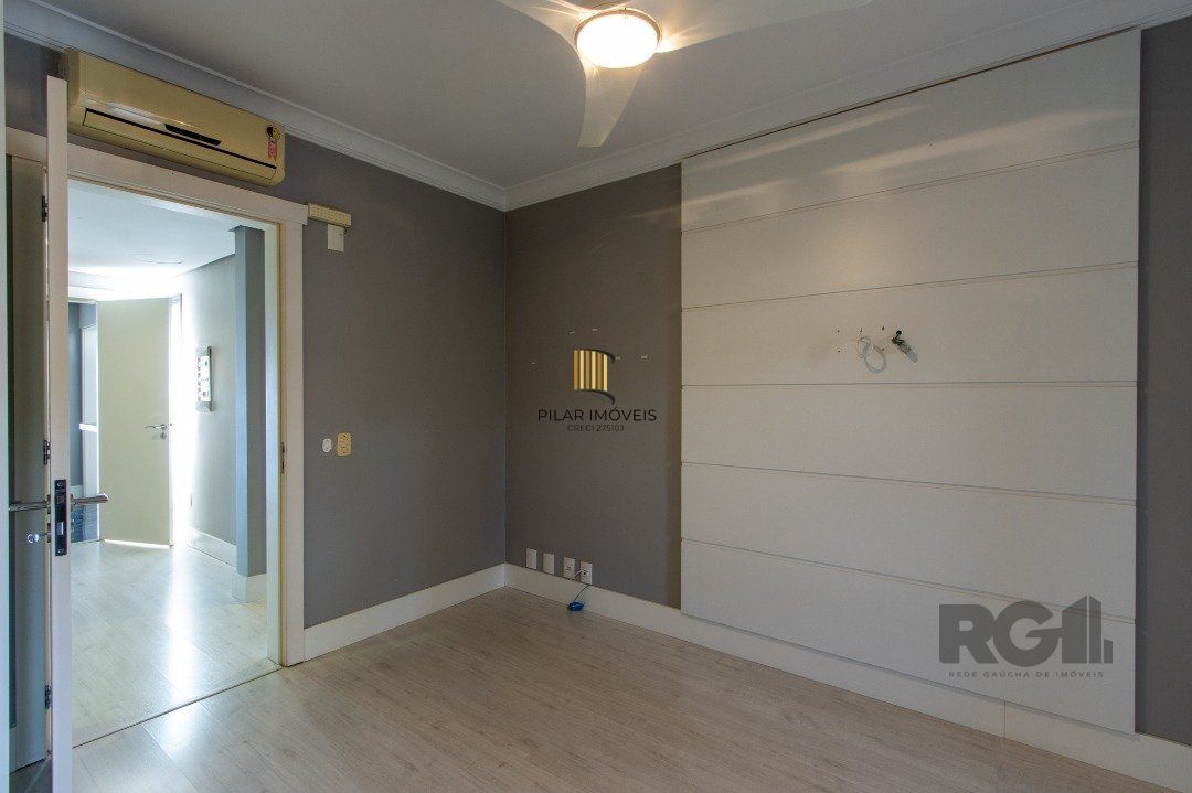 Apartamento para Venda - 200.1m², 3 dormitórios, sendo 3 suites, 5 vagas - Cristal