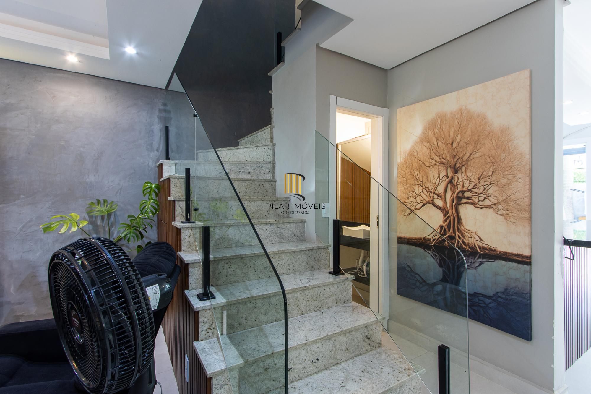 Casa Condominio 2 Dormitório(s) Bairro Hípica