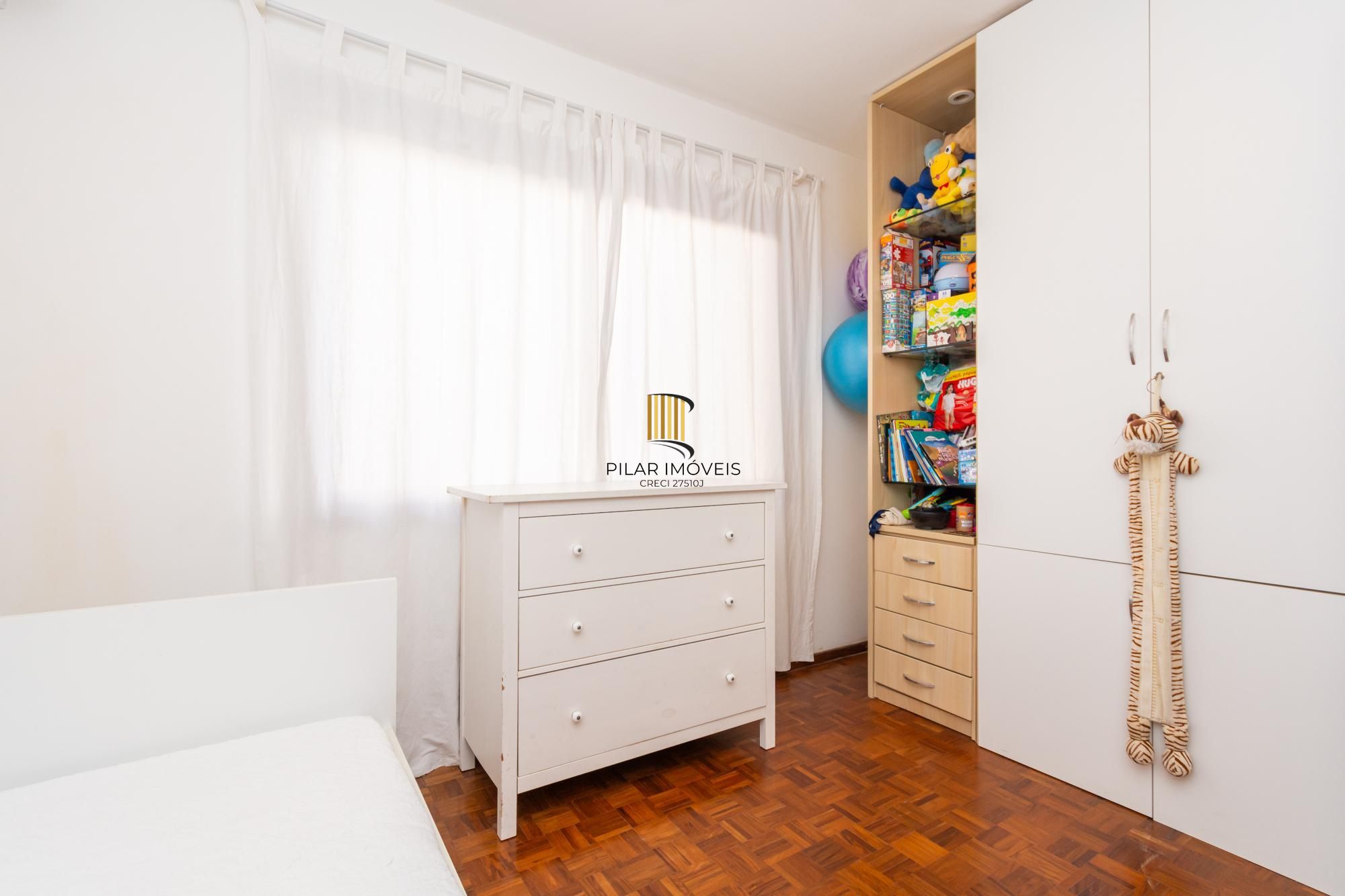 Apartamento com 3 Quartos à venda, 122m² - Petrópolis