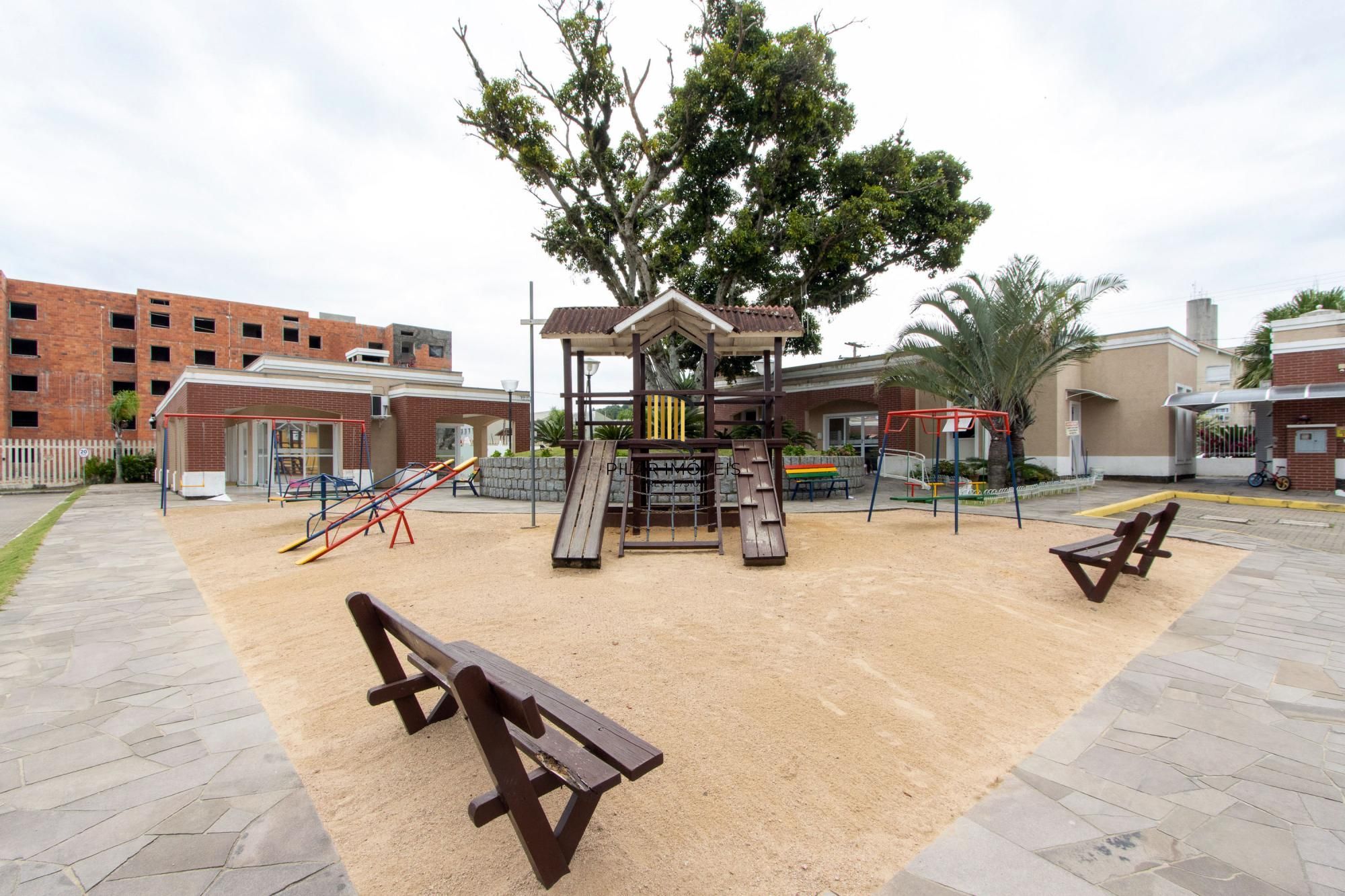 Casa de Condomínio 2 dormitórios no bairro Hípica