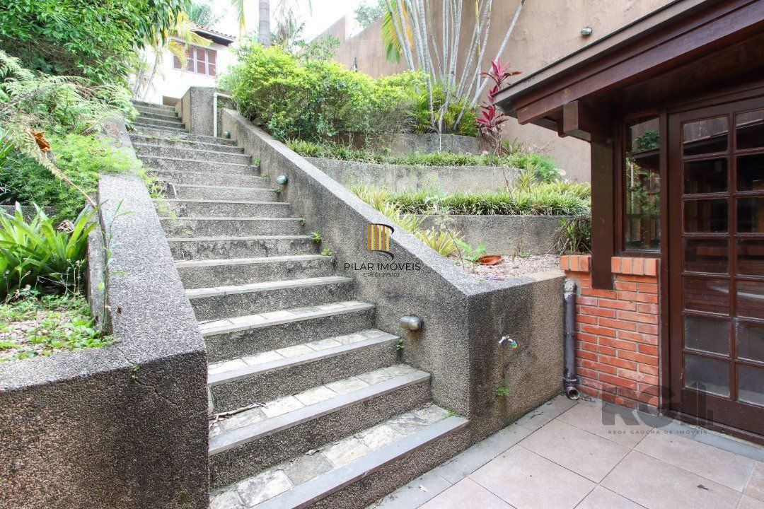 Casa de 3 dormitórios no Jardim Isabel com vista para o Guaíba.
