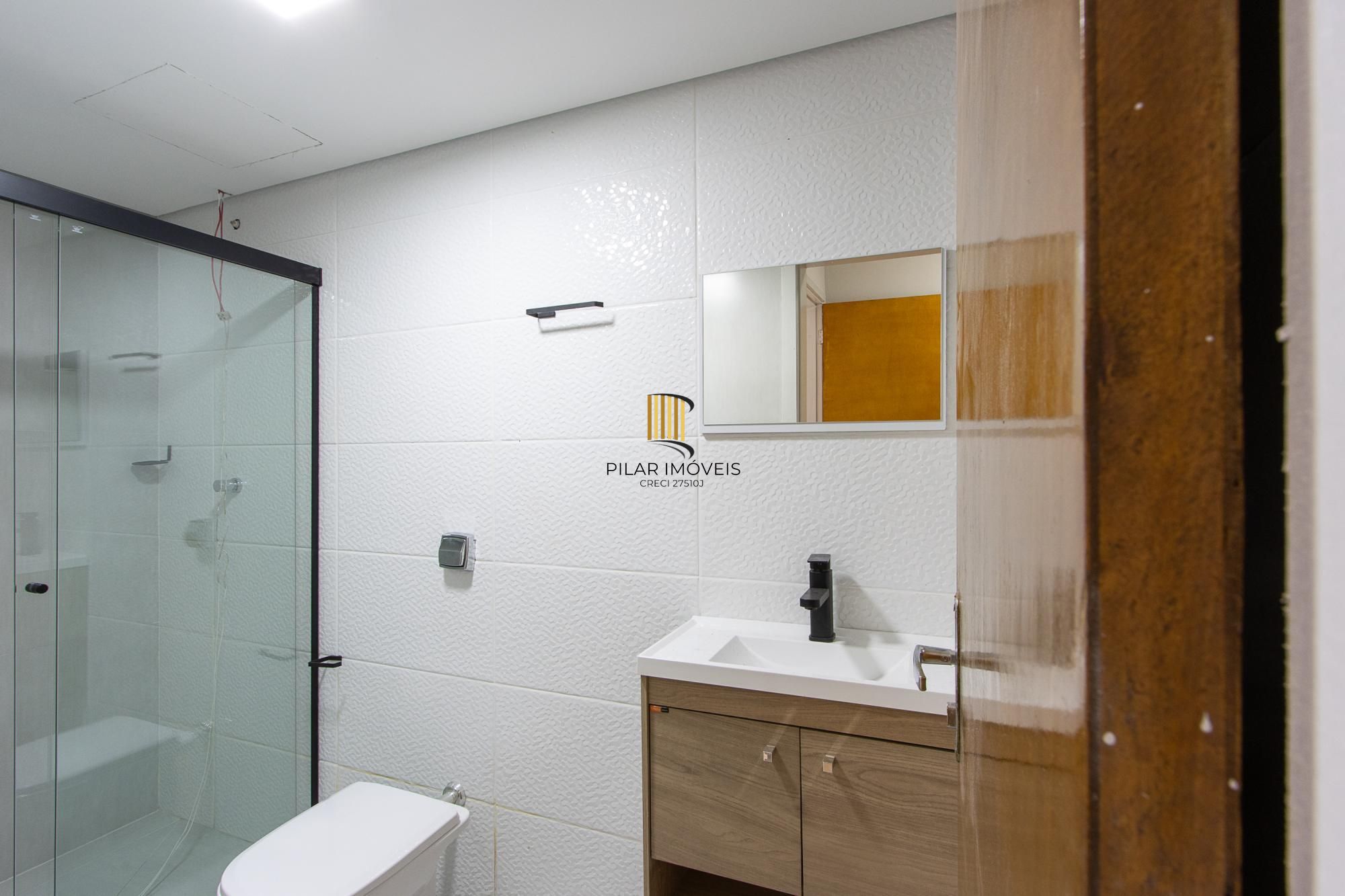 APARTAMENTO 2 DORMITÓRIOS, REFORMADO - BAIRRO TRISTEZA