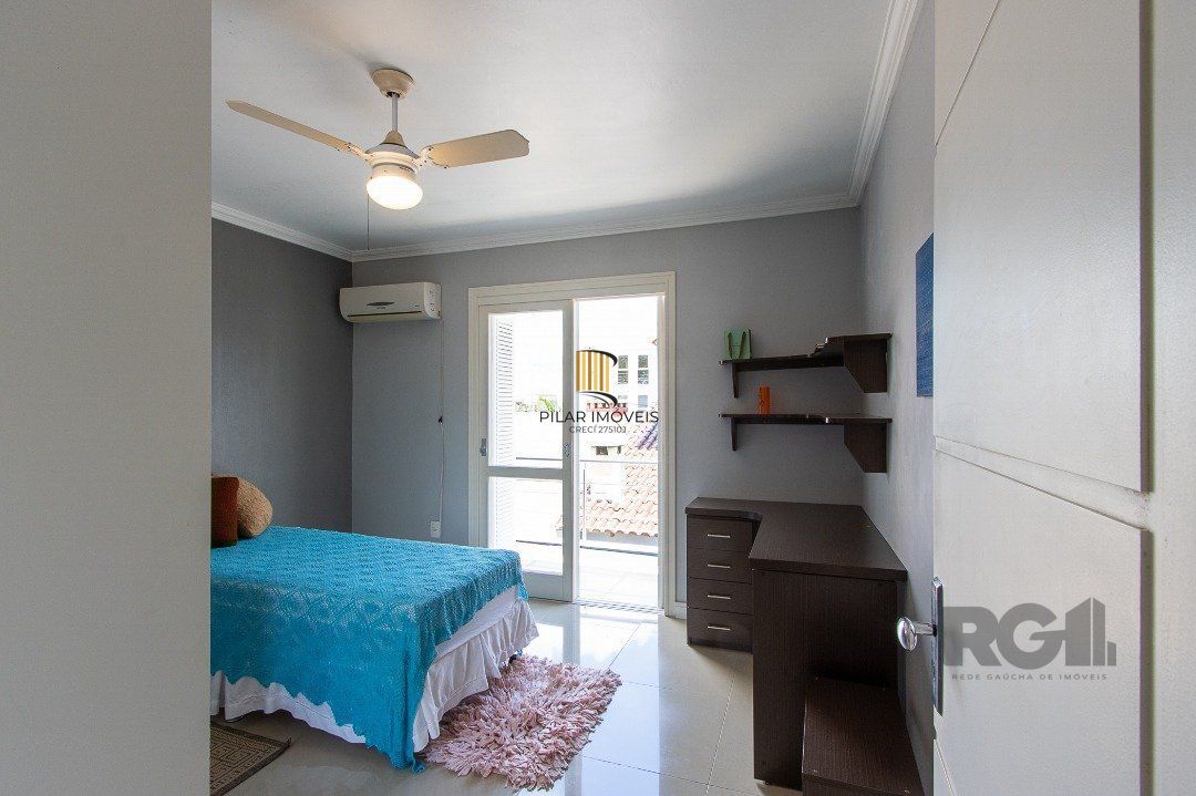 Casa de Condomínio 3 dormitórios no bairro Hípica