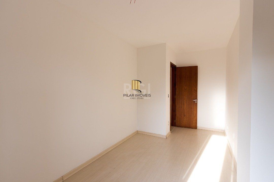 Casa Condominio para Venda - 262.98m², 3 dormitórios, sendo 1 suites, 2 vagas - Imperial Parque