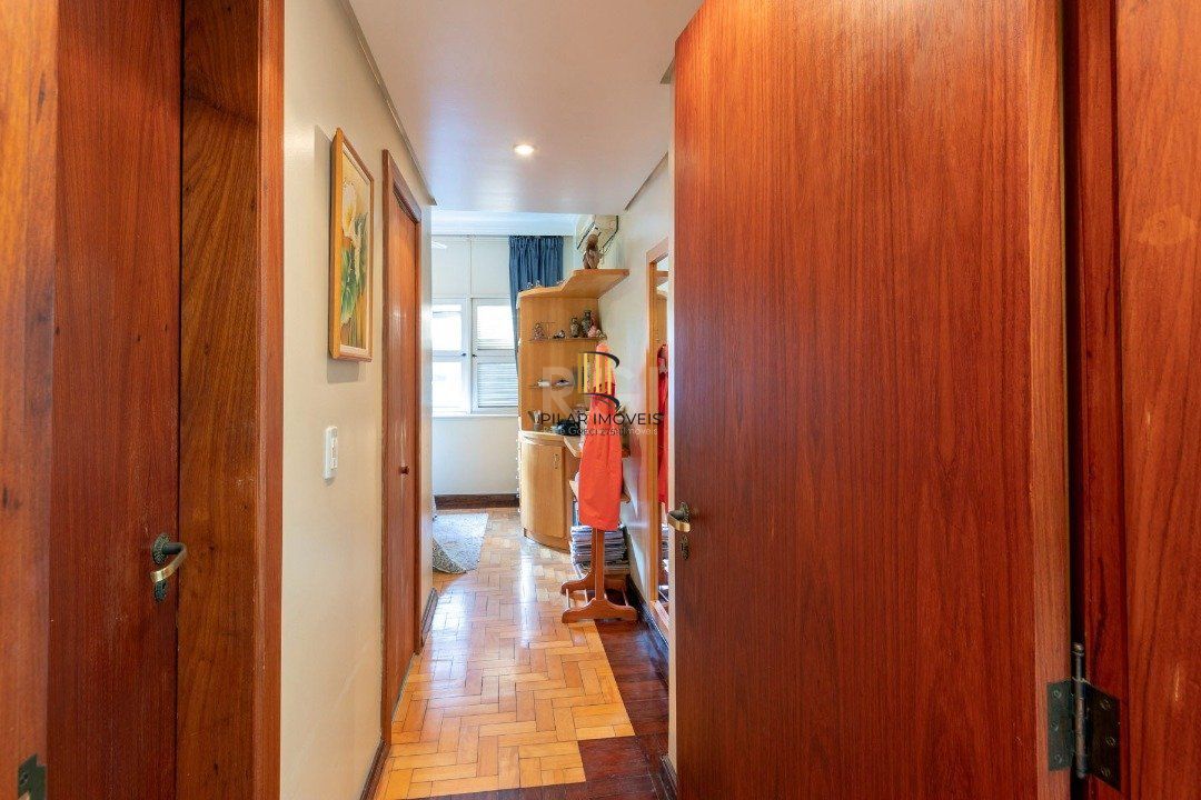 Apartamento para Venda - 160m², 3 dormitórios, sendo 1 suites, 2 vagas - Centro Histórico