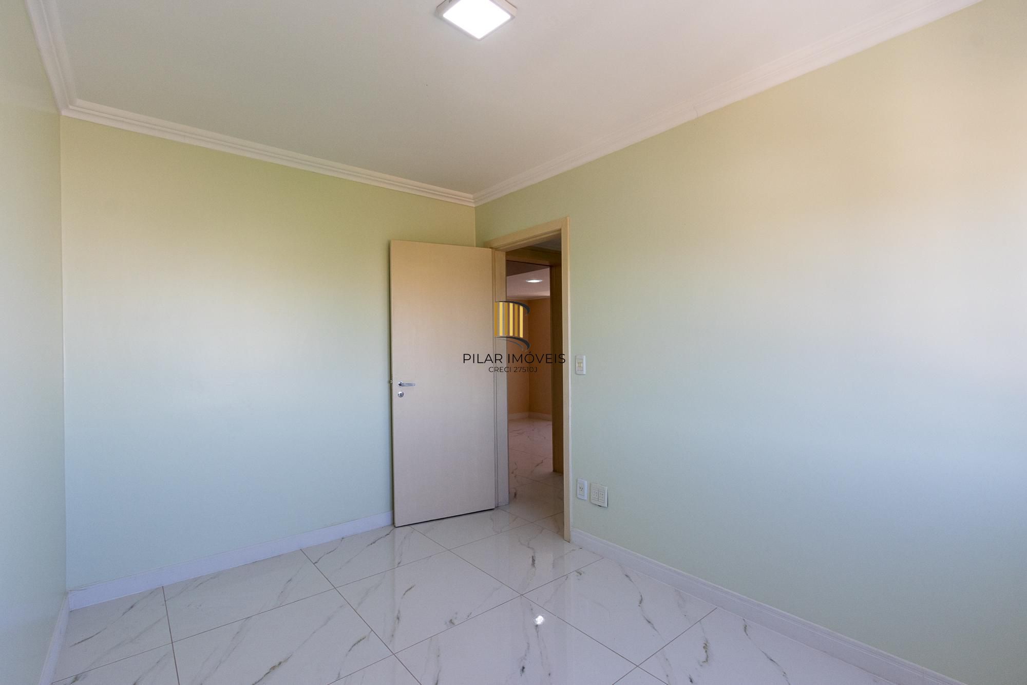 Cobertura 3 dormitórios no bairro Cavalhada