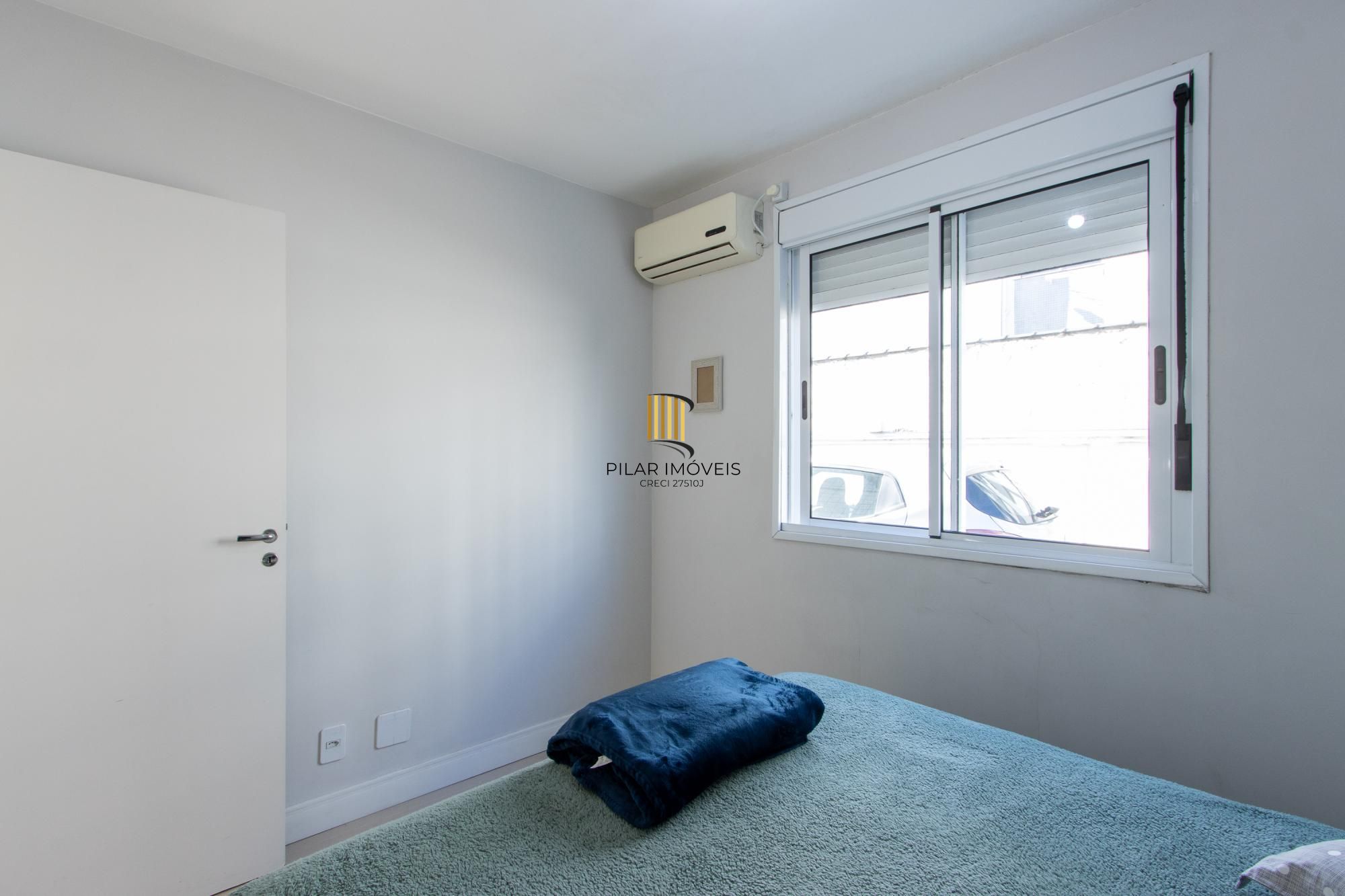 Apartamento 2 dormitórios no bairro Cristal