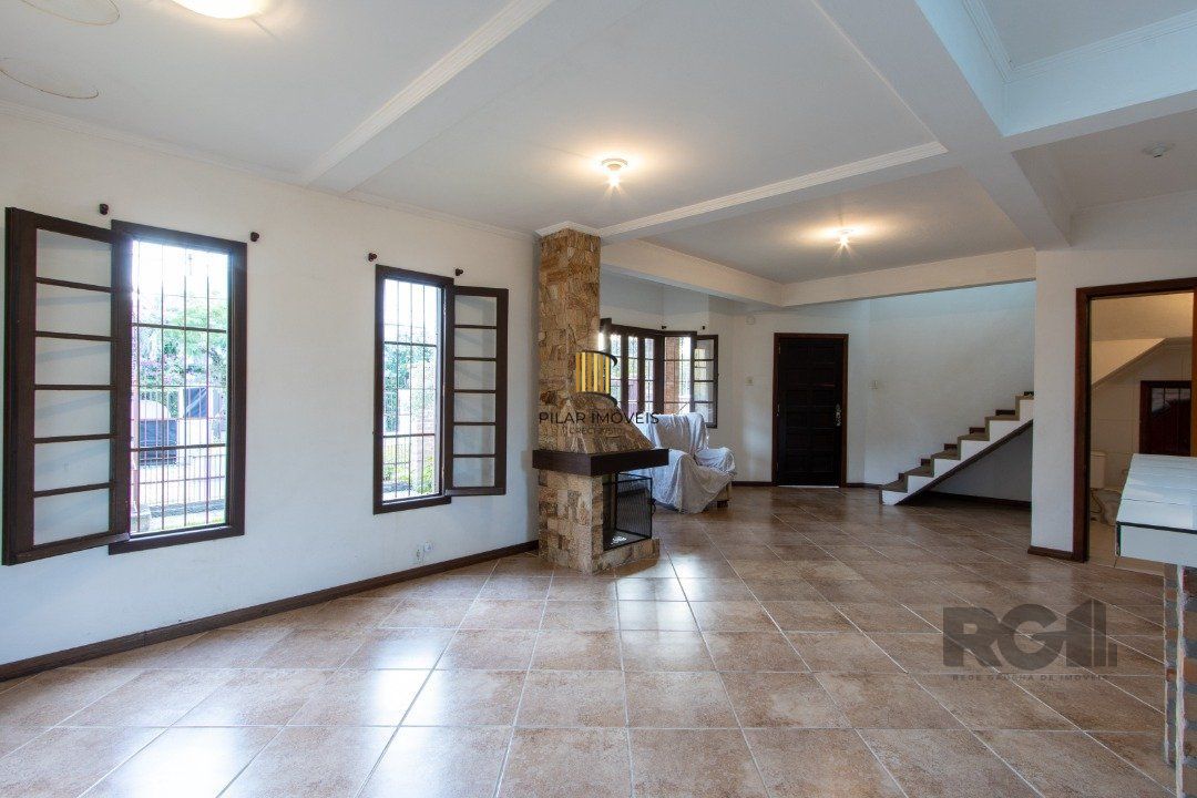 Casa para Venda - 267.81m², 3 dormitórios, sendo 1 suites, 4 vagas - Ipanema