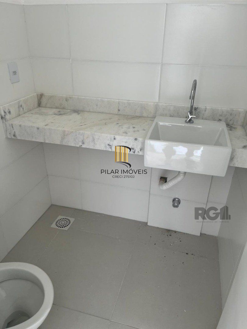 Casa de Condomínio 3 dormitórios no bairro Remanso