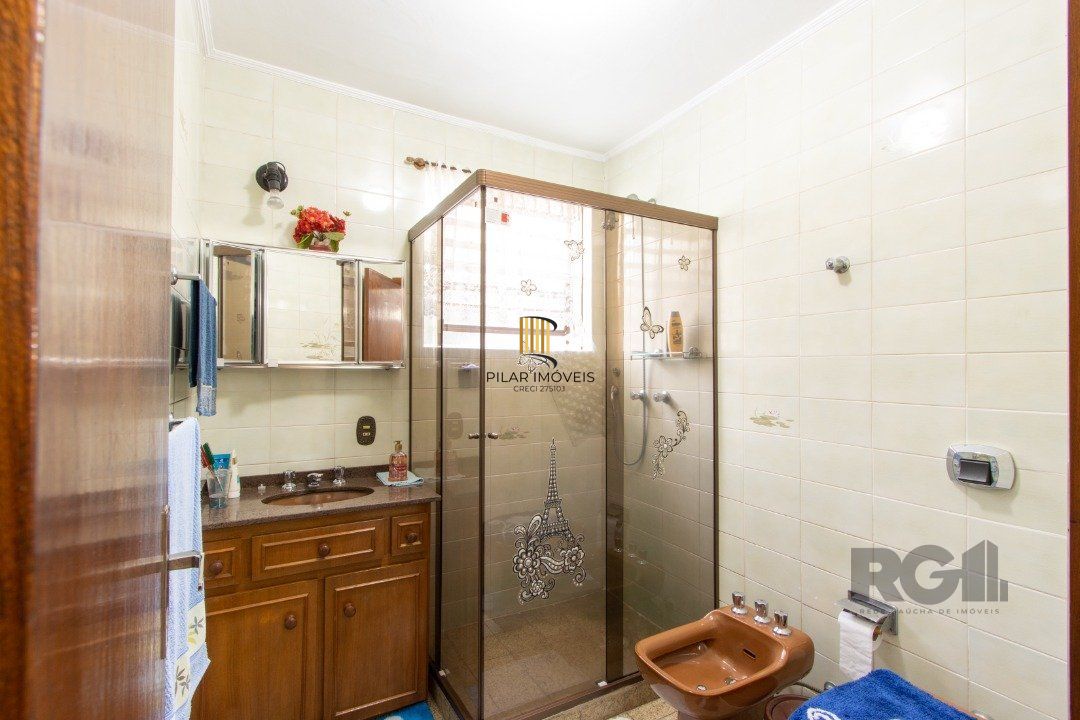 Casa 4 dormitórios no bairro Cristal