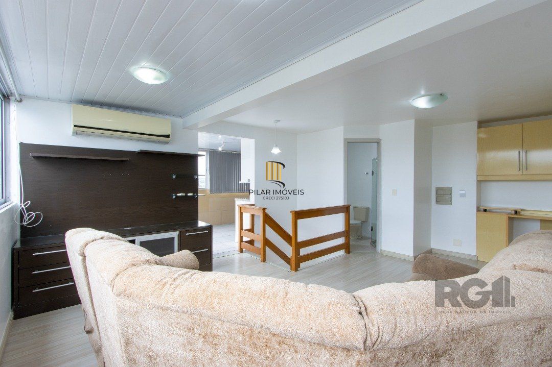 Cobertura 2 quartos, 2 banheiros, 1 vaga, terraço, elevador, condomínio com infra, Bairro Cristal