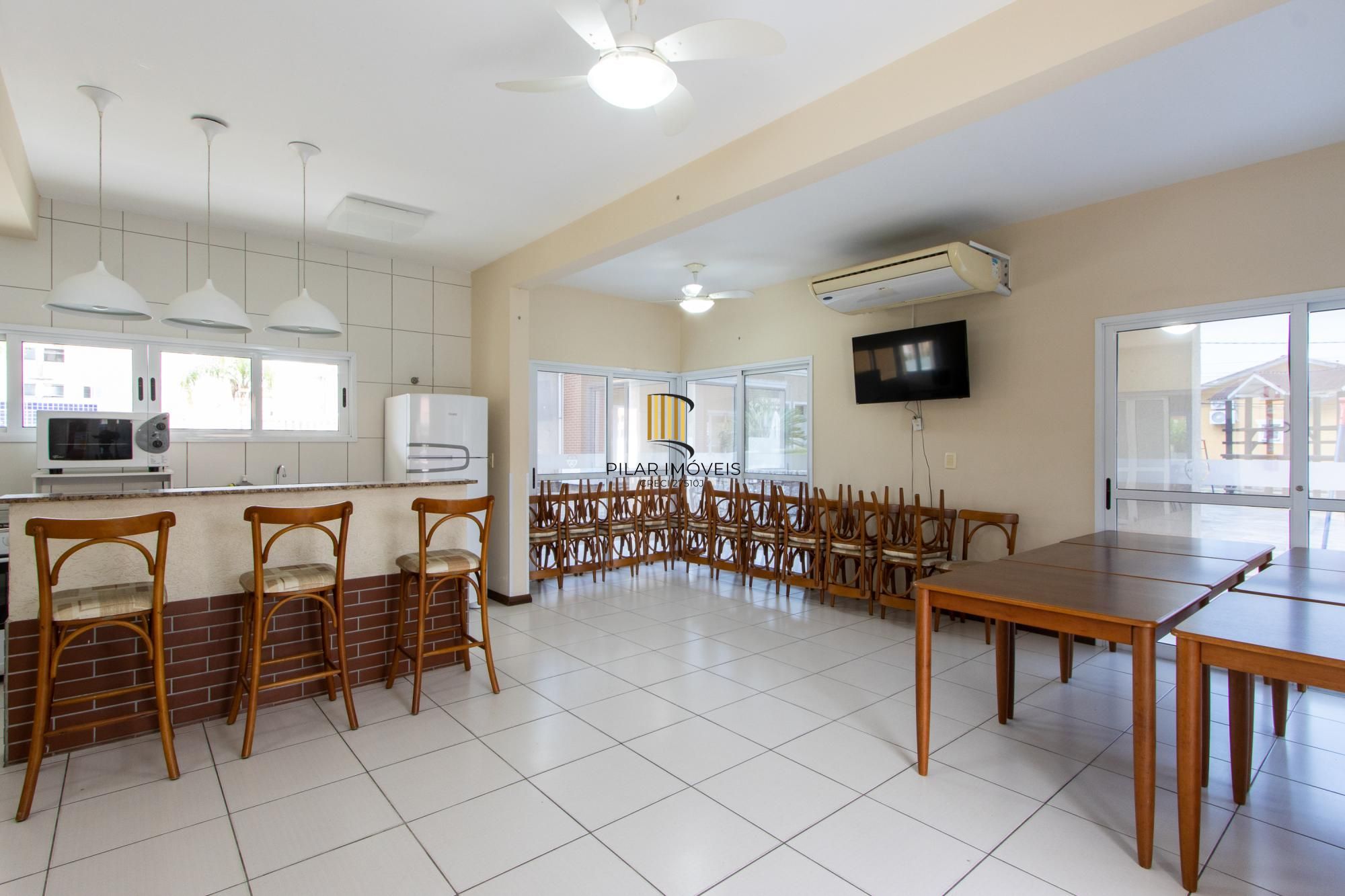 Casa de Condomínio 2 dormitórios no bairro Hípica