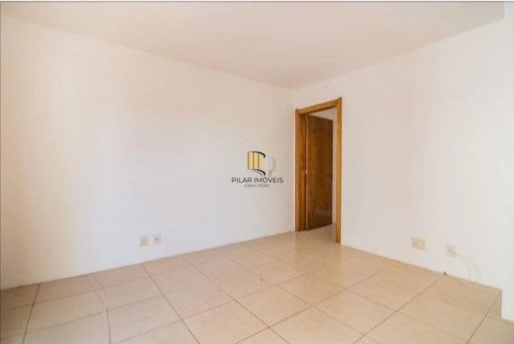 Apartamento à Venda - Medianeira, 2 Quartos, 76 m² - Porto Alegre
