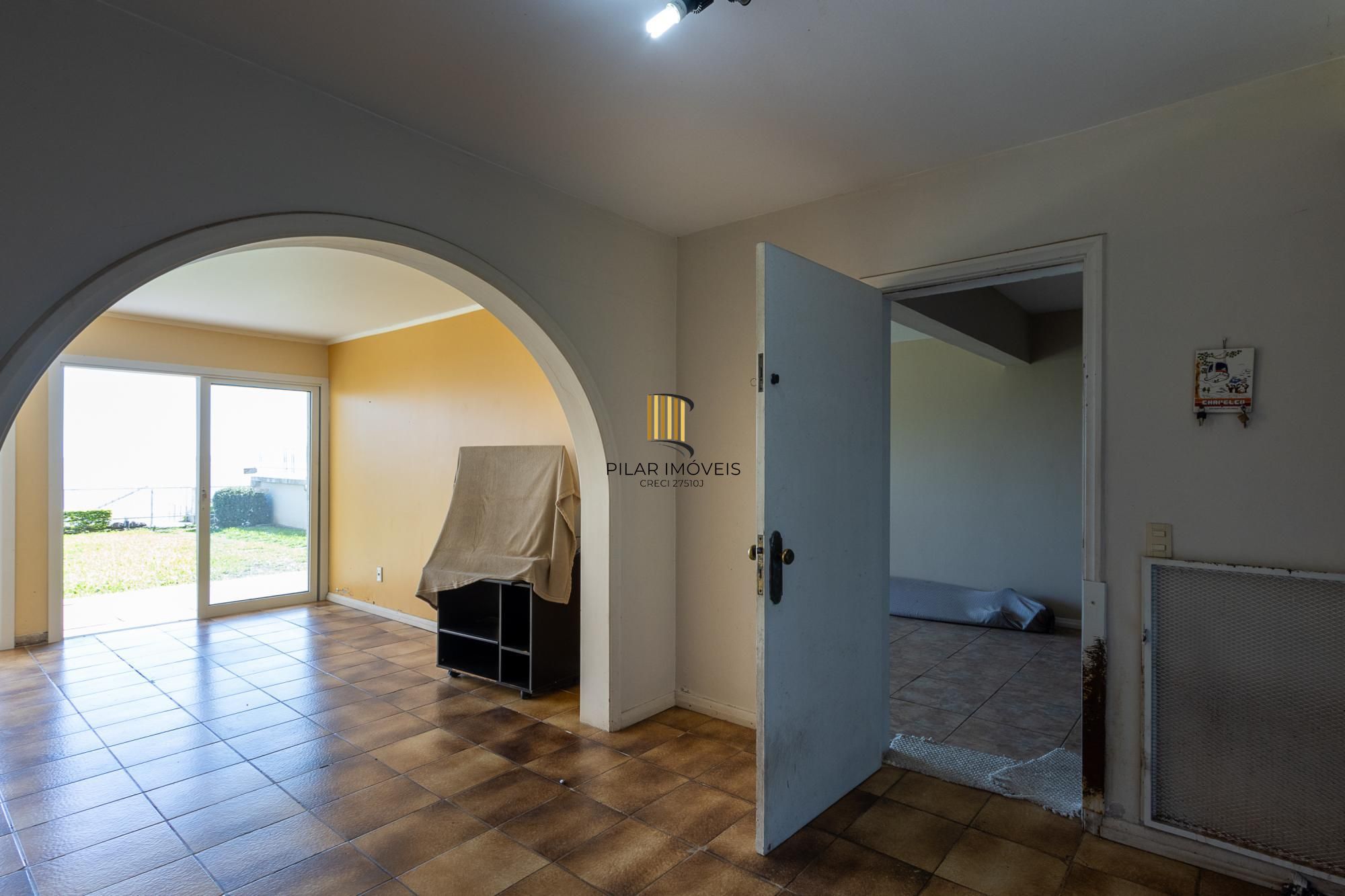 Residência em endereço nobre na Vila Assunção, com vista privilegiada para o Guaíba e clubes náuticos!