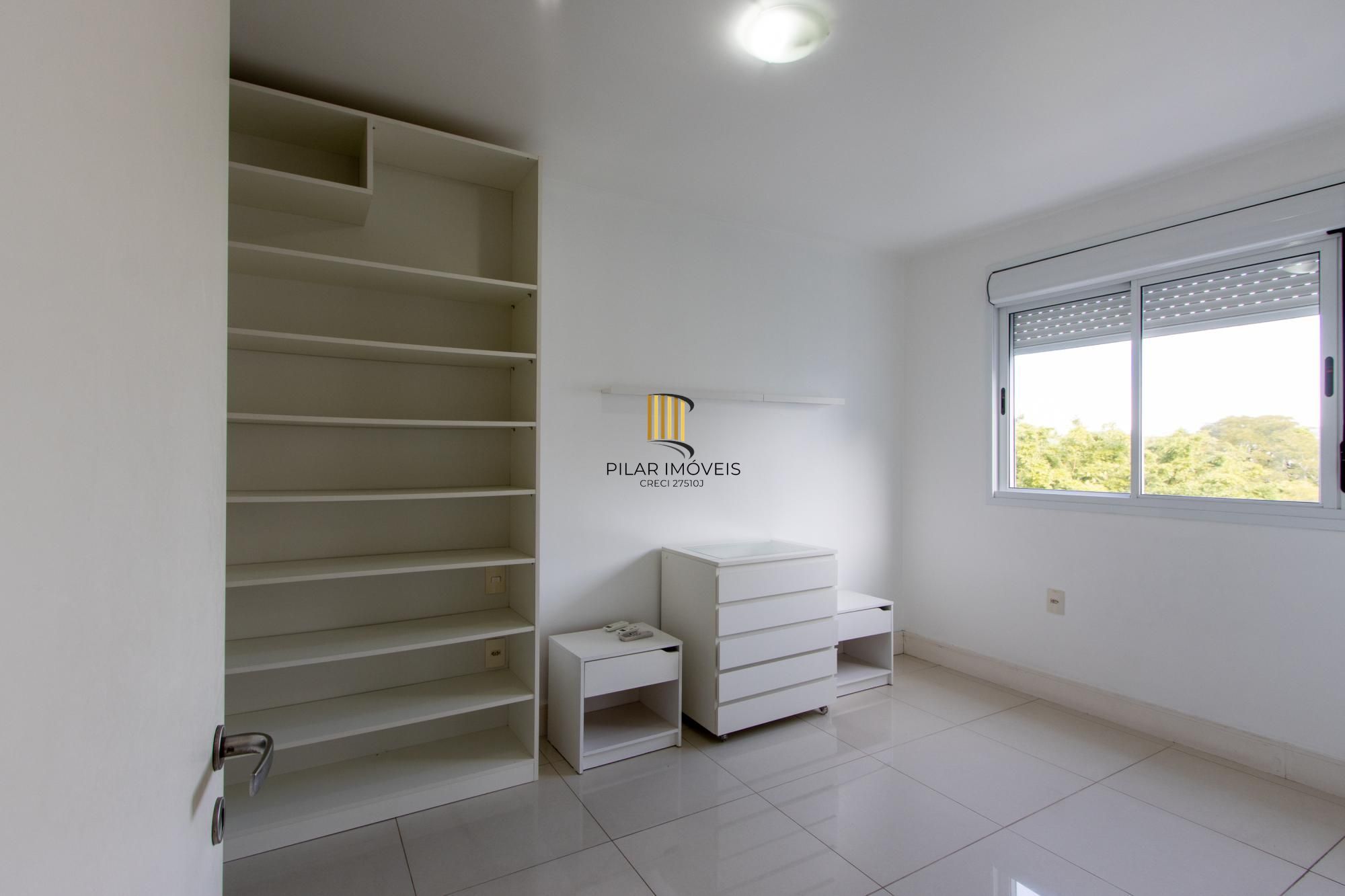 Apartamento no Bairro Cristal de 3 dormitórios,1 Suíte, Semi mobiliado com 1 vaga escriturada