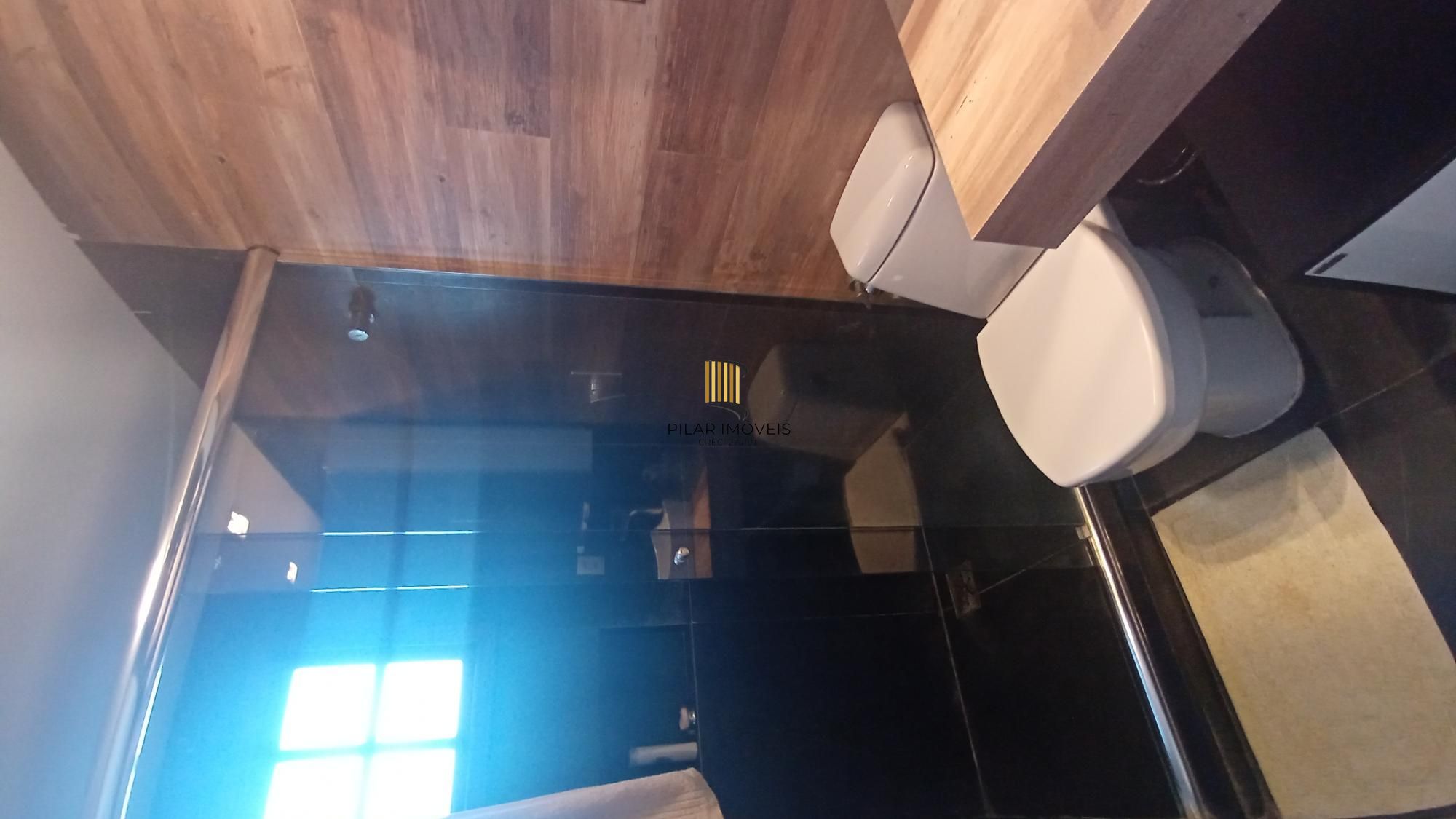 Casa de Condomínio com 3 Suítes, no bairro Tristeza