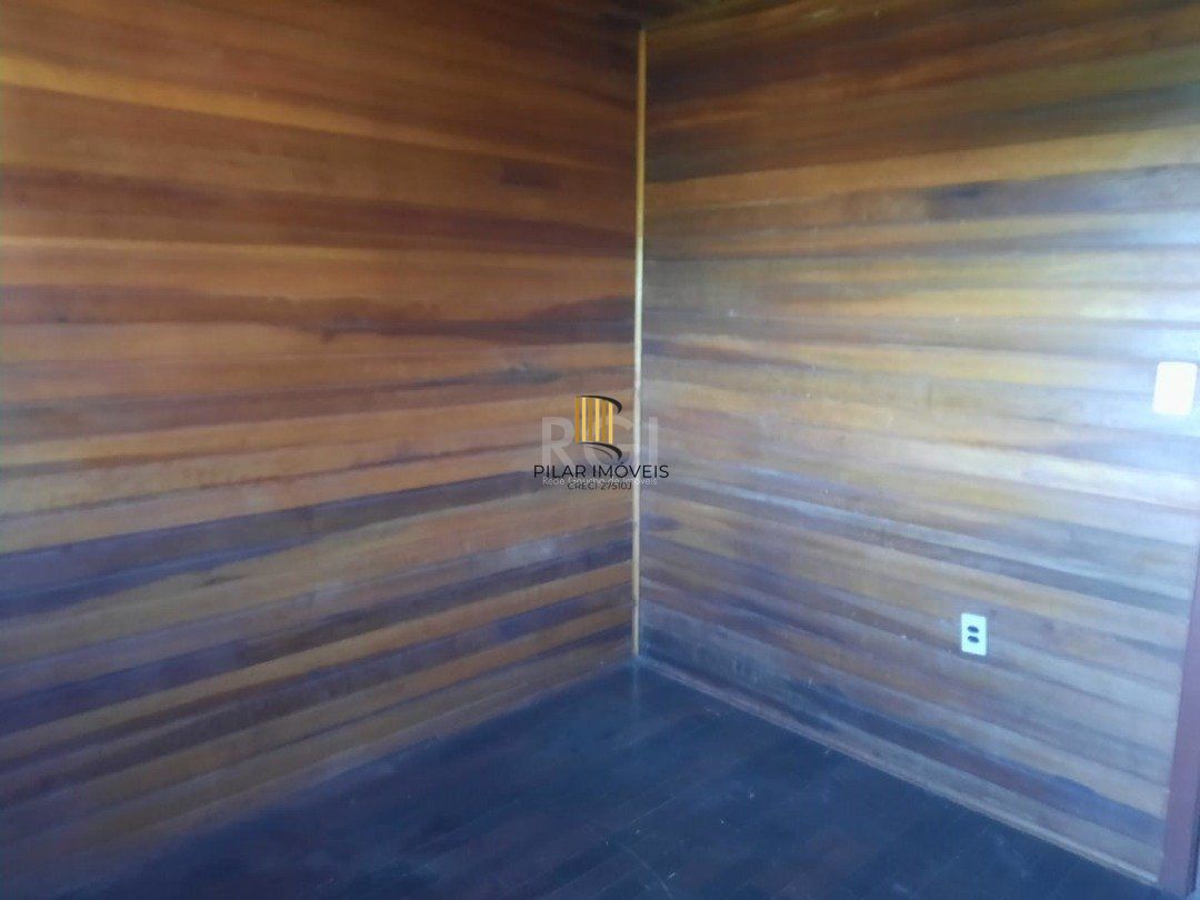 Casa 2 dormitórios no bairro Vila Nova